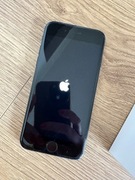 Czarny Iphone SE 64GB