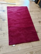 Dywan bordowy   150x 85