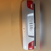 Tylna klapa i Burta BMW X5