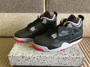 Nowe buty Jordan 4 Bred rozm. 42,5 US 9