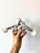 Fish skateboard trucks 20.3cm wheels bearings łożyska koła/ do deski 8.0”