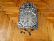 ZEGAR WISZĄCY ZDOBIONY METALOWY DO NAPRAWY