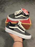 damskie buty sportowe Vans Old Skool czarne białe woman roz 34,5eu(21,5cm)