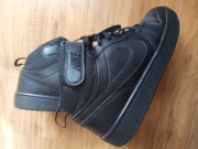 Buty sportowe chłopięce Nike rozmiar 40 czarne wyższe 