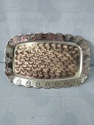 Metalowa taca do serwowania vintage 