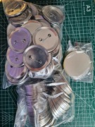 Komponenty do przypinek 58mm.
