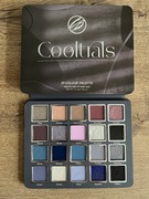 Cosmic Brushes paleta cieni do powiek Cooltrals