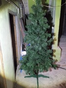 Choinka sztuczna wysokość 210 cm. wąska.