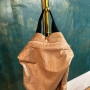 Plecak worek torba Reserved złota z czarnymi paskami na zamek z podszewką