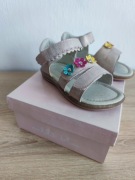 Sandałki dla dziewczynki rozm. 22