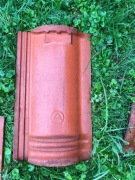 Sprzedam dachówkę w bardzo dobrym stanie