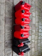 Kanistry 5 L 7 sztuk