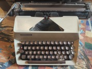 Maszyna do pisania predom łucznik 1303