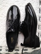 Skórzane lakierowane mokasyny Ochnik 