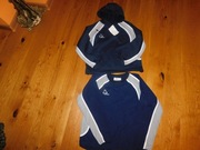 Dwie bluzy sportowe  Orion bawełniana i wiatrówka na siateczce9-10 lat