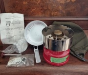 PRL-1979r.-Zabytkowa sygnowana kuchenka wojskowa-okres zimnej wojny-nowa