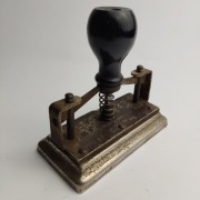 Stary dziurkacz HERKULES LOCHER 