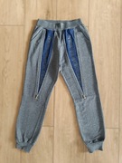 Spodnie długie dresowe 134/140