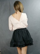 Bluzka z dekoltem na plecach