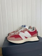 Buty damskie New Balance 327 czerwone org 37,5