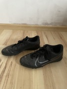 Buty korki do piłki nożnej Vapor 13 Club TF Nike