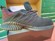 Nowe Buty Urgent 44