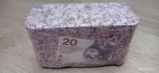 BRYKIET Z BANKNOTÓW 20ZŁ. Banknot 20 zł złotych.