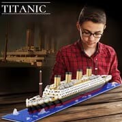 Titanic z klocków 
