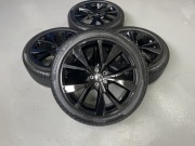 5x100 18 Vw Volkswagen T cross 215/45/18 7mm 2023r Pirelli