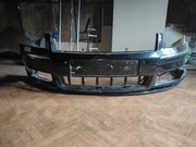 Zderzak Audi A8 D3 przed lift do malowania, czujniki i halogeny 