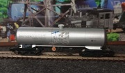 Arnold 4715-Wagon cysterna w skali N 1:160