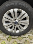 Felgi aluminiowe Ford nowe opony 16