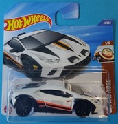 Hot Wheels Lamborghini Huracan Sterrato