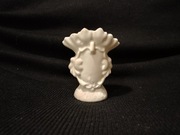 Mini wazonik porcelana Vintage 