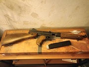 Wiatrówka karabinek Umarex Legends Thompson M1A1 CO2 full auto 