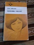 Niedobra miłość, Zofia Naukowska