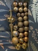 25 szt złote bombki + czubek