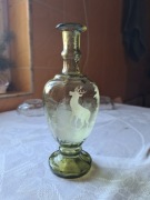 Karafka lata 30. Zielone cienkie szkło, malowane.