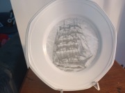 Talerz porcelanowy z żaglowcem