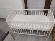 Łóżeczko drewniane 