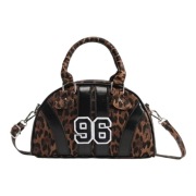 Mega stylowa torebka z numerem plus cętki nowa