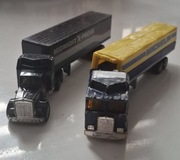 Stare matchboxy, dwie ciężarówki 