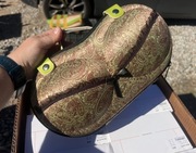 Usztywniane etui na biustonosze w podróż, organizer, kuferek