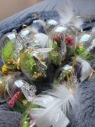 Pisanki wielkanocne z życzeniami 