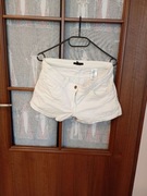Krótkie białe spodenki H&M 36