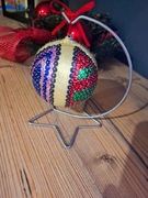 Bombka zdobiona cekinami handmade niepowtarzalna