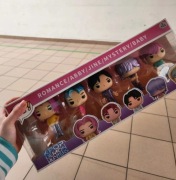 „Zestaw figurek K-pop – kolekcja BTS w pudełku”
