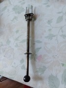 Zabytkowy widelec srodka stołu