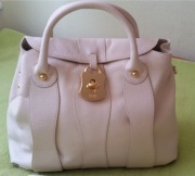 Nowa skórzana torba w kolorze jasnego beżu 