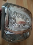 MITSUBISHI OUTLANDER 2012- ORYGINAŁ LAMPA TYLNA PRAWA LED 8330A790 Z LISTWĄ